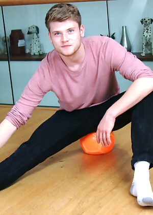 Straight Blond Footballer Archie Wanks his Uncut Cock Wearing his Football Kit & Cums all over Himself!