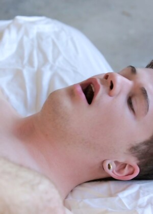 Cute gays Daniel Ross and Sebastian Rogers strip and ride each other's dick