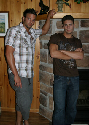 Horny stud Phoenix receives intense oral pleasure from stallion Ricky M