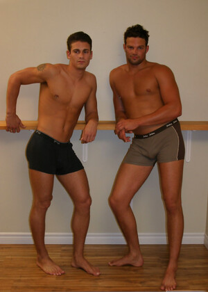Horny stud Phoenix receives intense oral pleasure from stallion Ricky M
