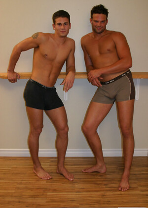 Horny stud Phoenix receives intense oral pleasure from stallion Ricky M