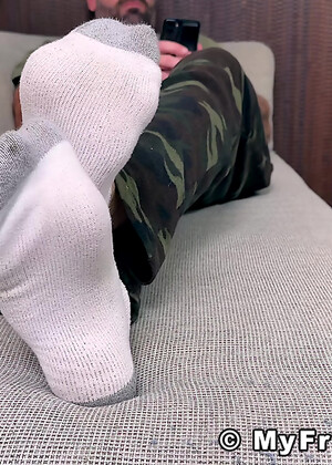 Joey's Tired Feet