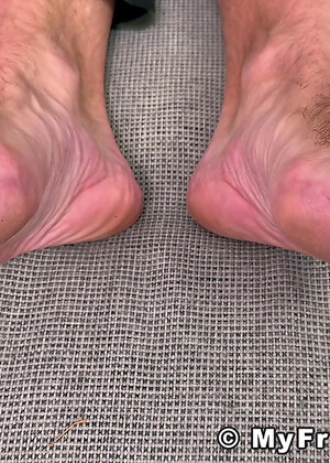 Joey's Tired Feet