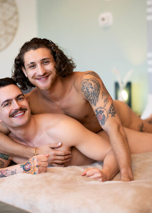 David Handful, Guido