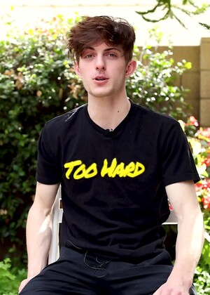 TikTok Star Bryce Kelly Sneaks Away For A Porn Shoot!
