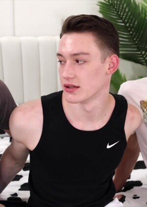 Threesome Fun - Kingsley Kross Leslie Madison & Thomas Rosewood Show Off Their Freaky Sides