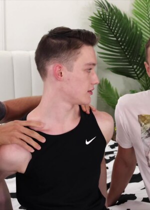 Threesome Fun - Kingsley Kross Leslie Madison & Thomas Rosewood Show Off Their Freaky Sides