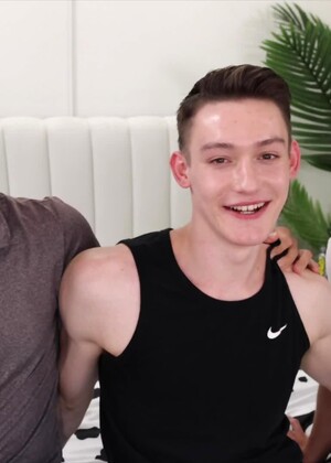 Threesome Fun - Kingsley Kross Leslie Madison & Thomas Rosewood Show Off Their Freaky Sides