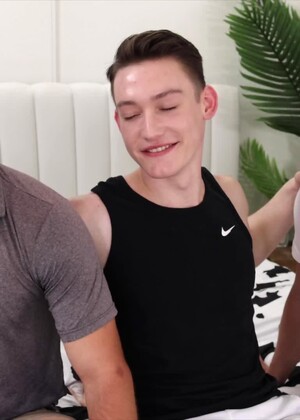 Threesome Fun - Kingsley Kross Leslie Madison & Thomas Rosewood Show Off Their Freaky Sides