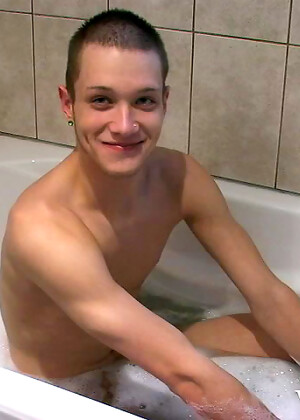 Luda Wayne's Bubble Bath