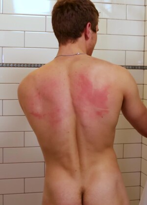 Russian Stud Dexter Quinn Is Oiled Up And Ready To Bust!