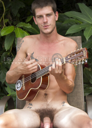 Killer Cock Kurt: Massive 9" Twink Pees, Plays Ukulele Naked and Explodes in Solid Streams of Hawaiian Milk!