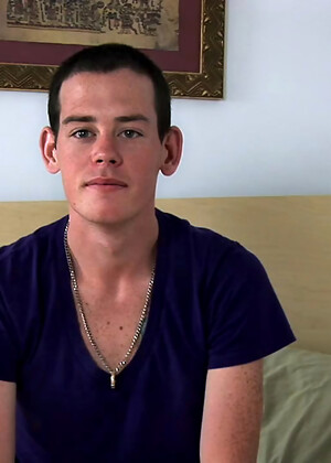 Calvin Croze strokes dick