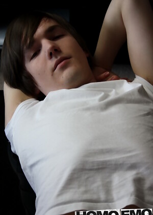 Cute Welsh Emo Brook Jerks his 8" cock