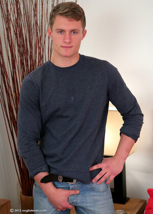 A Straight Young Boy Becomes a Man - Bigger, Cockier and Harder in All the Right Places!