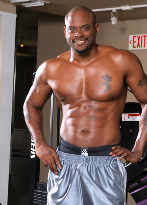 Bald ebony muscle man Diesel Washington