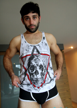 Straight mate Adam El Shawar's horny shoot with Ben