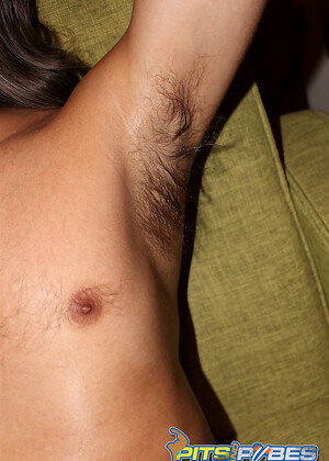 Hairy Uncut Bush