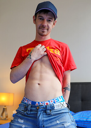 Shooting with my hung mate Cody James