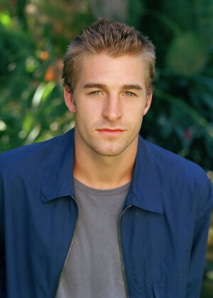 Scott Speedman photos