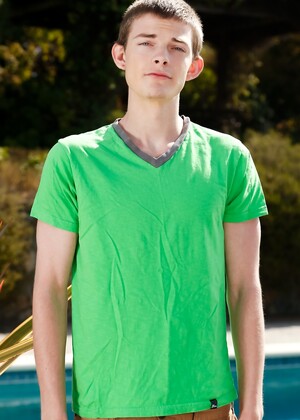 Skinny gay boy Tyson Stone shows his sexy ass