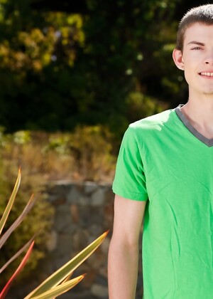 Skinny gay boy Tyson Stone shows his sexy ass