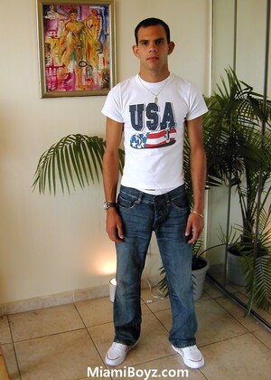 Lee is Cuban and has a sexy body and amazing face