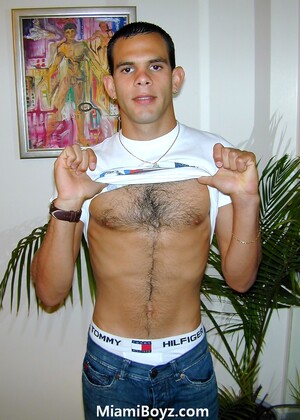 Lee is Cuban and has a sexy body and amazing face