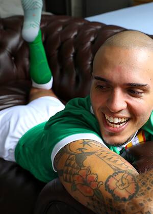 Meet my sexy new mate Leo Rex