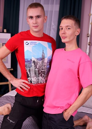 Skinny gay boys Christian Hermes and Kalvin Jaferson fucking