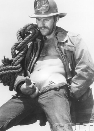 Vintage hunk Gus Kubeck