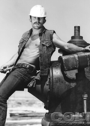 Vintage hunk Gus Kubeck