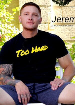 Chilling On Set With Jeremiah Cruz