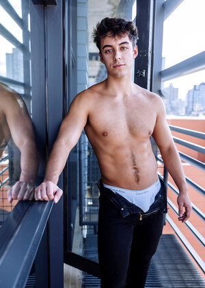 Alan Apollo